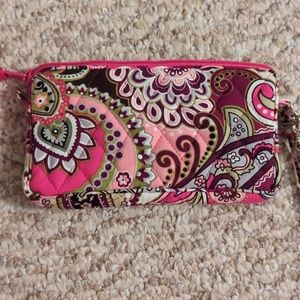 NWT Vera Bradley wristlet very berry paisley